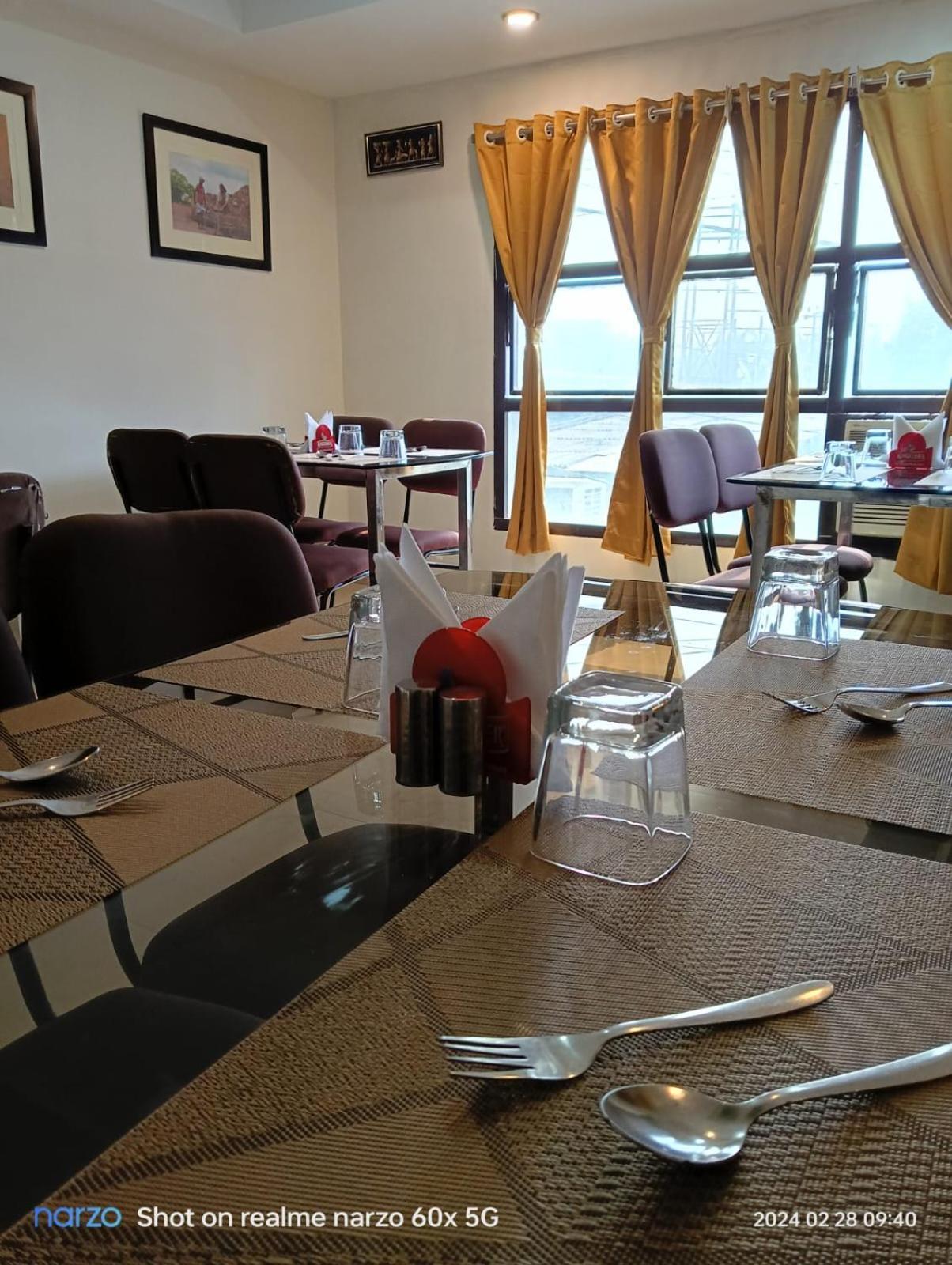 Hotel Ambassador Chocolate Inn Kalyani 외부 사진