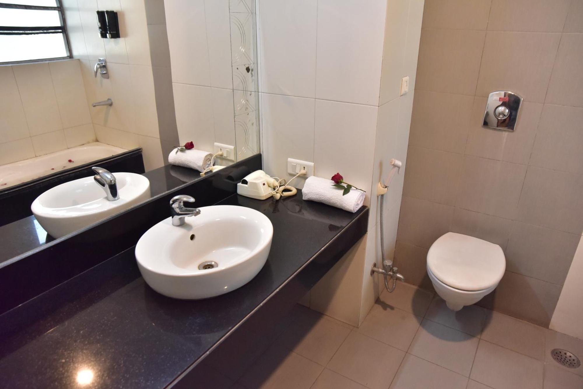 Hotel Ambassador Chocolate Inn Kalyani 외부 사진